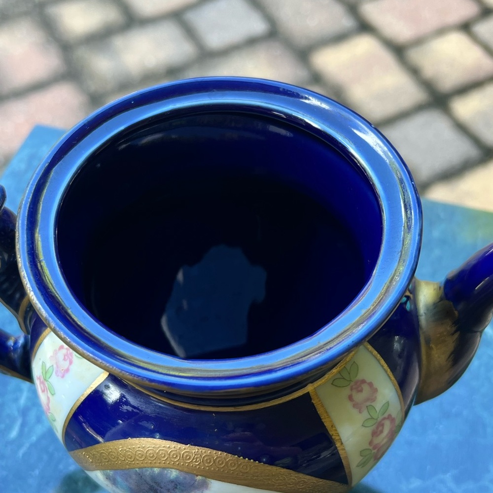Vintage Venetian Lagoon Tea Pot Cobalt Blue Fine Porcelain with Gold Trims 8" - Picture 6 of 6